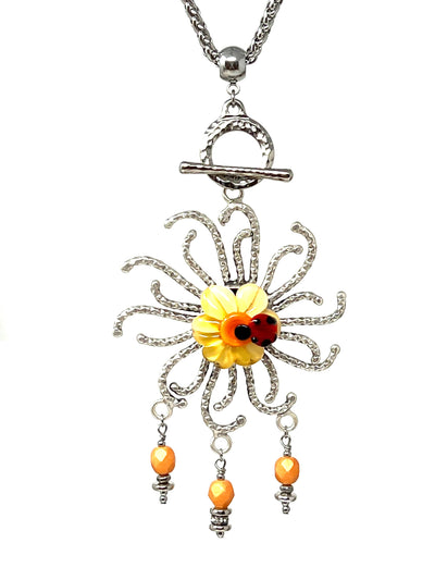 Handmade Lampwork Glass Daisy Ladybug Beaded Necklace #5566D