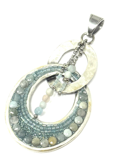 Handmade Faceted Gemstone Mosaic Beaded Pendant is perfect for everyday wear, allowing you to express your unique style.