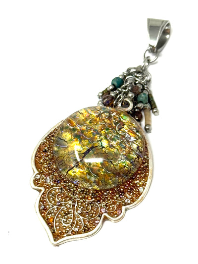 Handmade Golden Opal Beaded Pendant features a exquisit design, making it ideal for daily wear and a great way to showcase your personal style